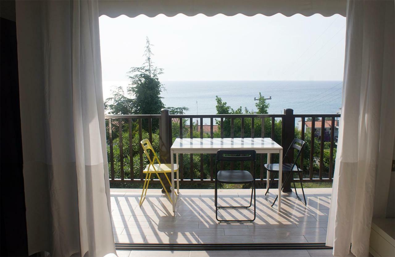 Possidi Aigaiopelagitika 2-Floor Beach House Kalandra Dış mekan fotoğraf